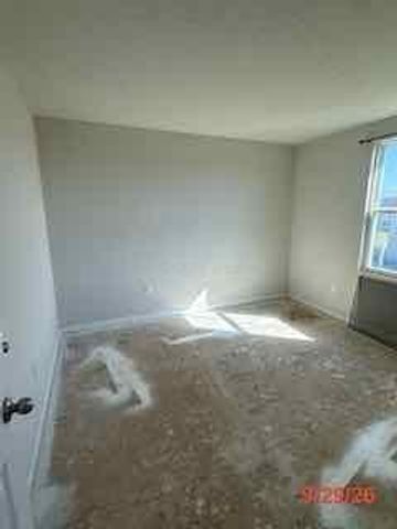 507 Golden Gate Avenue, Springfield, OH 45505