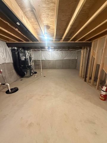 507 Golden Gate Avenue, Springfield, OH 45505