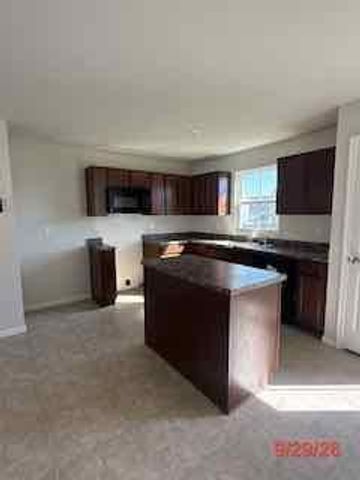 507 Golden Gate Avenue, Springfield, OH 45505