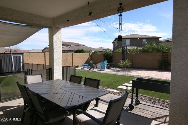 18487 W Ipswitch Way, Surprise, AZ 85374