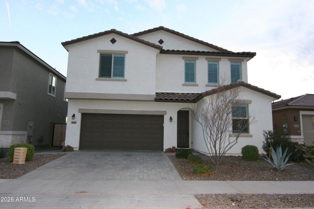 18487 W Ipswitch Way, Surprise, AZ 85374