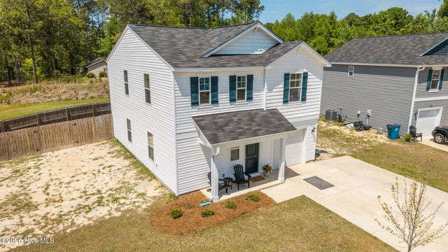 738 Conductor Court, Vass, NC 28394