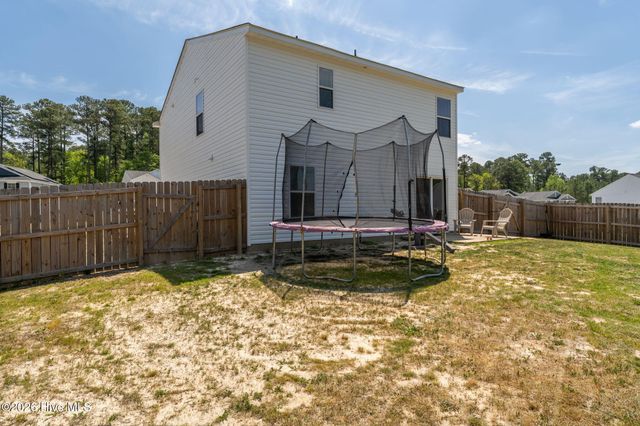 738 Conductor Court, Vass, NC 28394