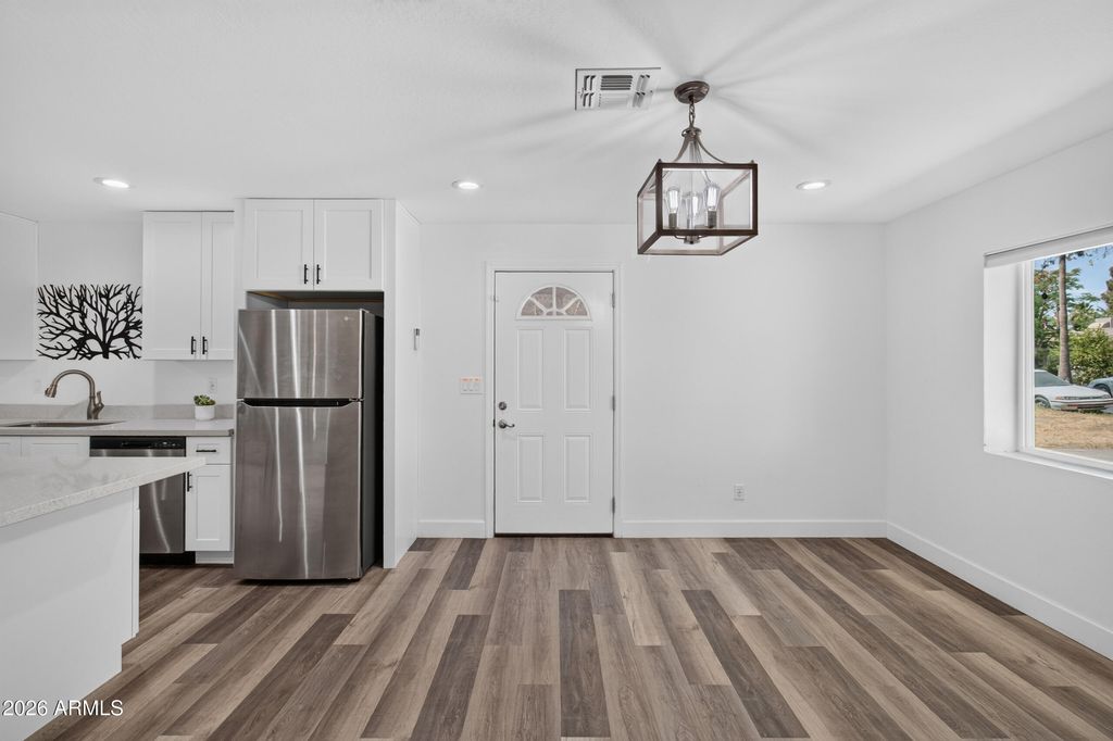 2327 N 31ST Street, Phoenix, AZ 85008 — photo 5