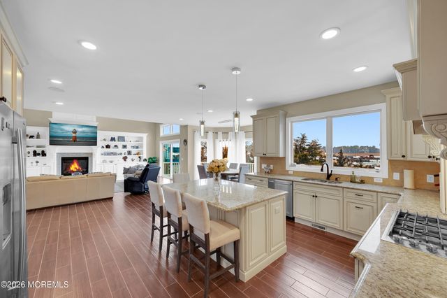 1828 Cable Drive, Toms River, NJ 08753