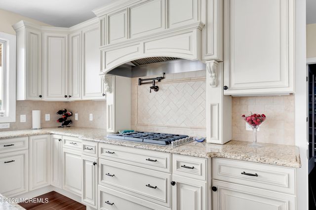1828 Cable Drive, Toms River, NJ 08753