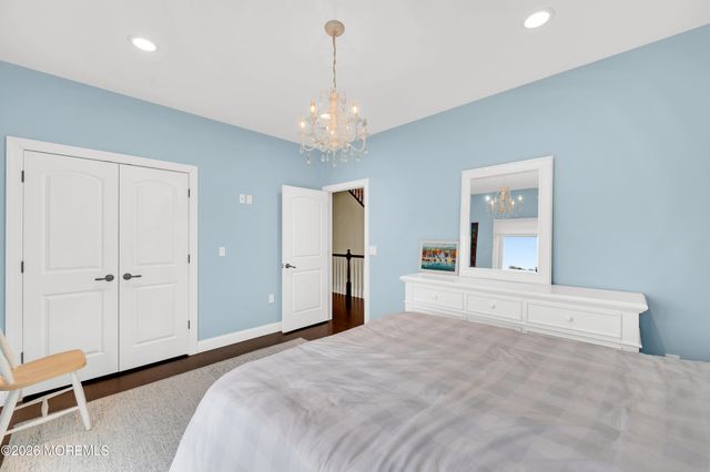 1828 Cable Drive, Toms River, NJ 08753