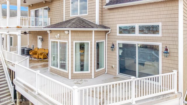 1828 Cable Drive, Toms River, NJ 08753