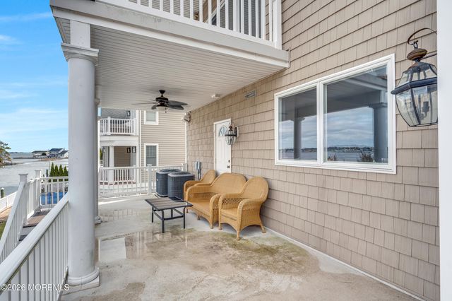 1828 Cable Drive, Toms River, NJ 08753