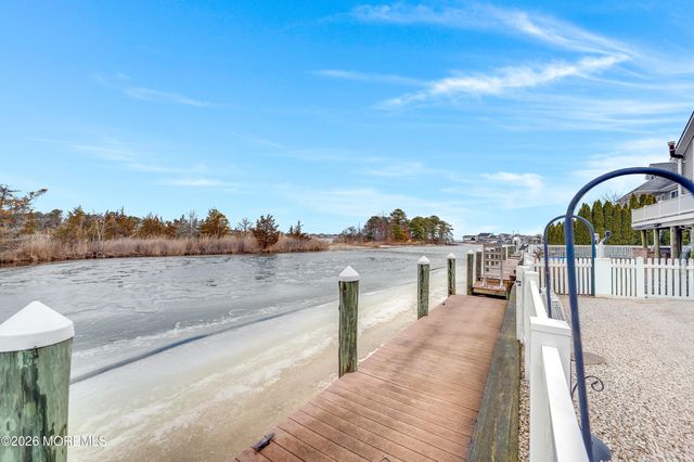 1828 Cable Drive, Toms River, NJ 08753