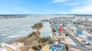 1828 Cable Drive, Toms River, NJ 08753