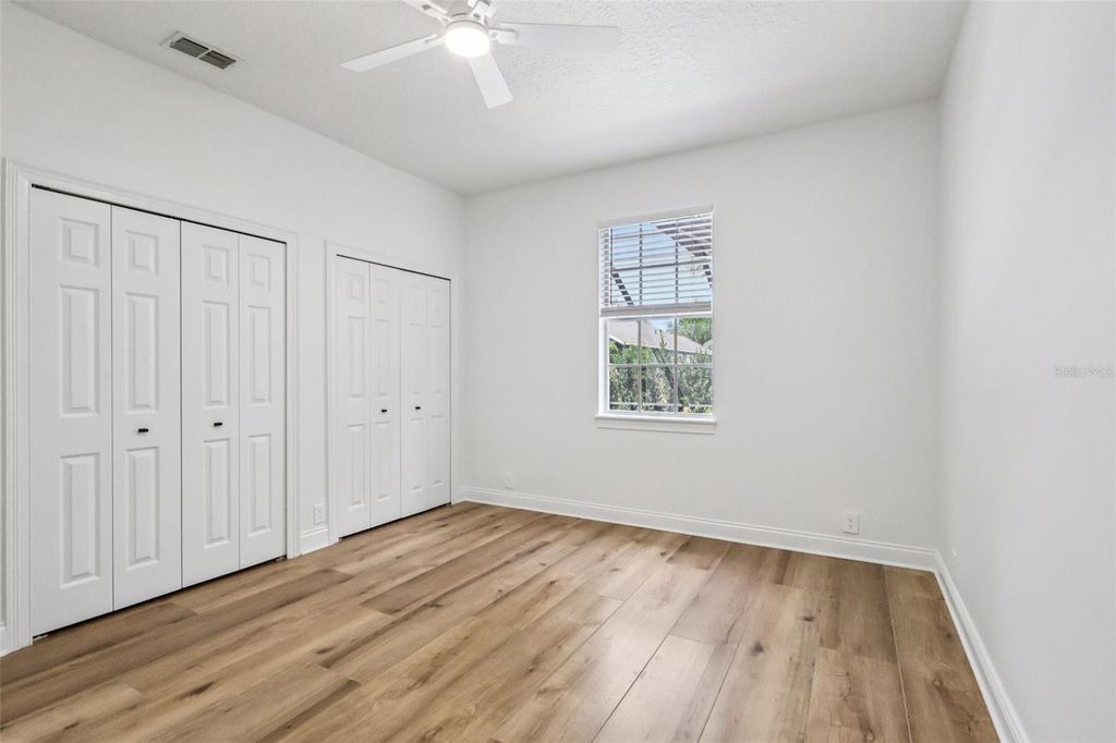 Image 23 of property listing at 11455 CLAYMONT CIR, Windermere, FL 34786