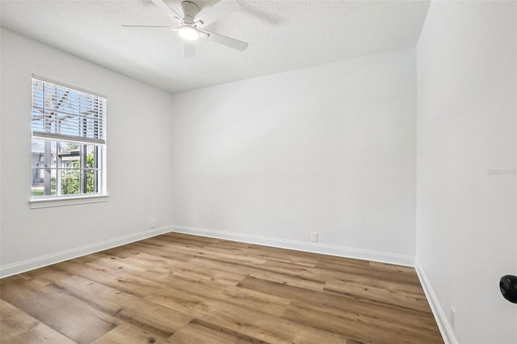 Image 24 of property listing at 11455 CLAYMONT CIR, Windermere, FL 34786