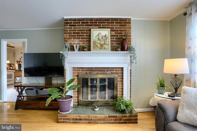 2505 LINGLESTOWN RD, Harrisburg, PA 17110