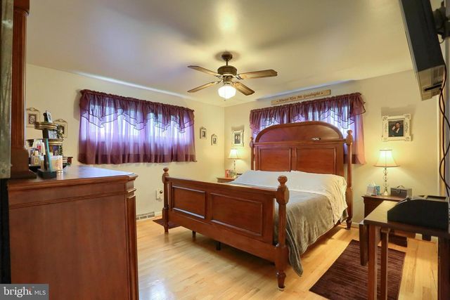 2505 LINGLESTOWN RD, Harrisburg, PA 17110