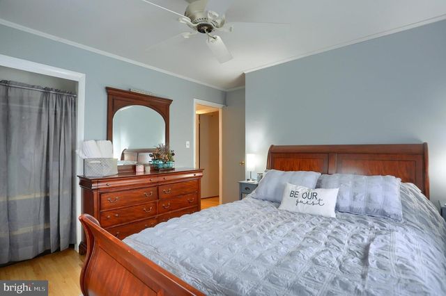 2505 LINGLESTOWN RD, Harrisburg, PA 17110