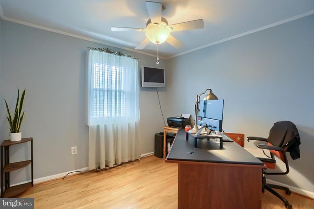 2505 LINGLESTOWN RD, Harrisburg, PA 17110