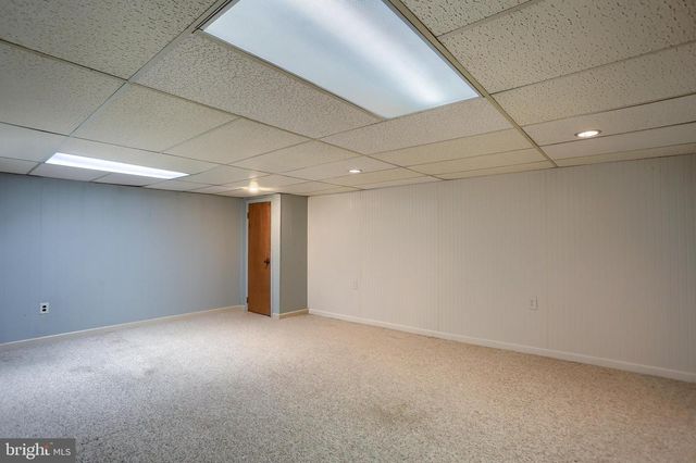 2505 LINGLESTOWN RD, Harrisburg, PA 17110