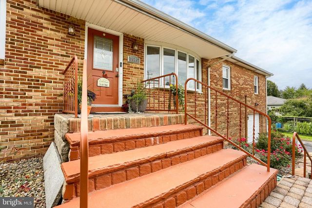 2505 LINGLESTOWN RD, Harrisburg, PA 17110