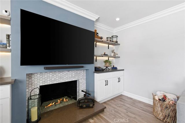 15551 Aulnay Lane, Huntington Beach, CA 92647