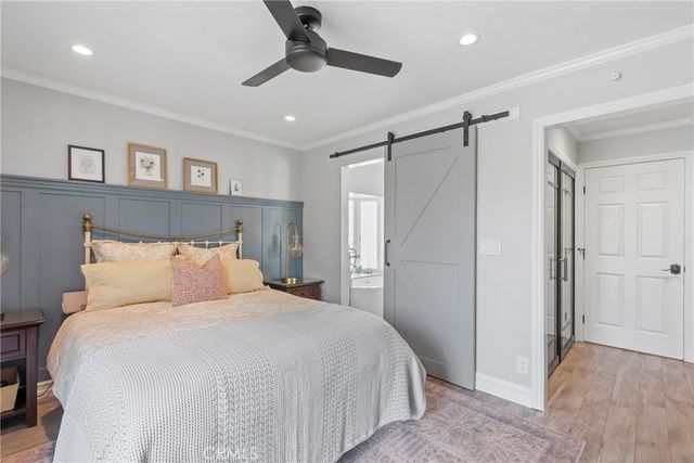 15551 Aulnay Lane, Huntington Beach, CA 92647