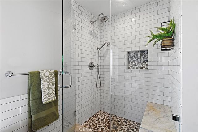 15551 Aulnay Lane, Huntington Beach, CA 92647