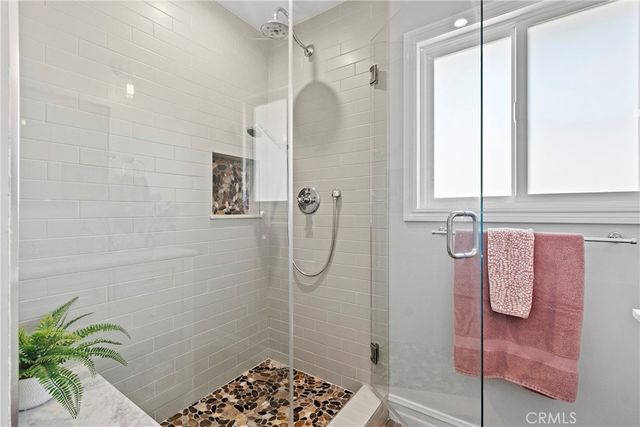 15551 Aulnay Lane, Huntington Beach, CA 92647