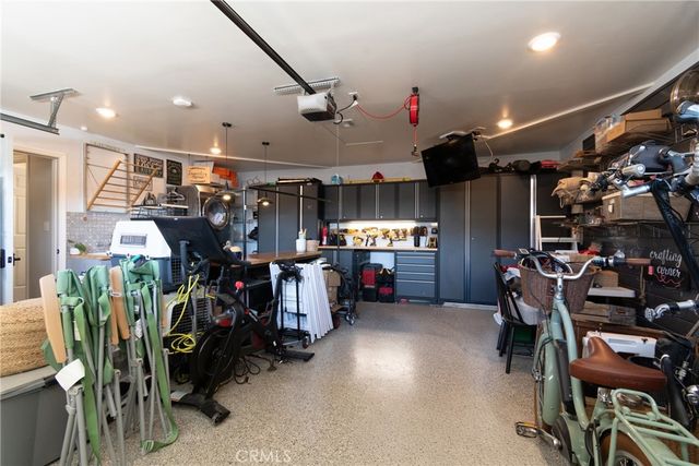 15551 Aulnay Lane, Huntington Beach, CA 92647