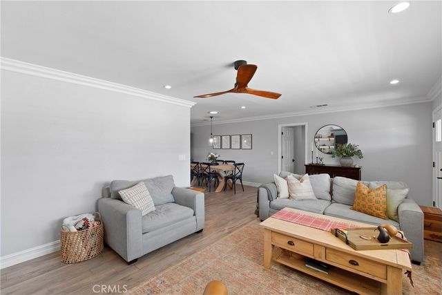 15551 Aulnay Lane, Huntington Beach, CA 92647