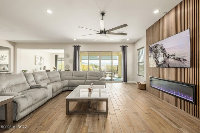 14500 N Twin Saguaro Drive, Marana, AZ 85658