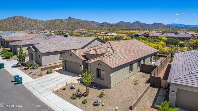 14500 N Twin Saguaro Drive, Marana, AZ 85658