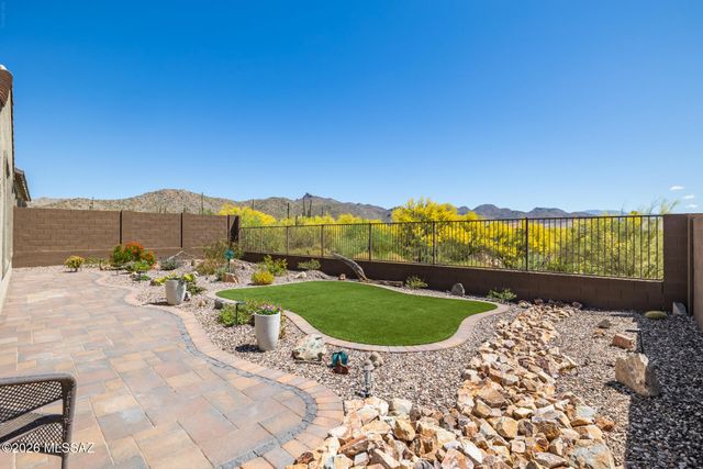 14500 N Twin Saguaro Drive, Marana, AZ 85658