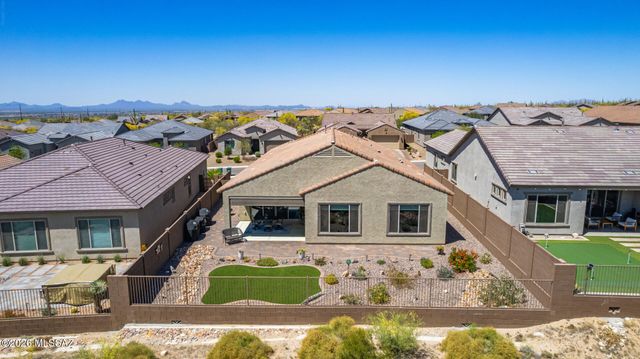 14500 N Twin Saguaro Drive, Marana, AZ 85658