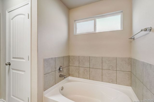 2622 Willow Pond, San Antonio, TX 78244