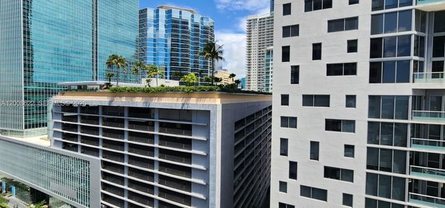 170 SE 14th St 1408, Miami, FL 33131