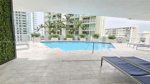 170 SE 14th St 1408, Miami, FL 33131