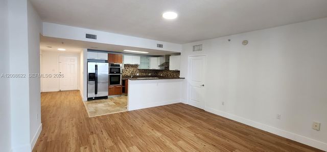 170 SE 14th St 1408, Miami, FL 33131