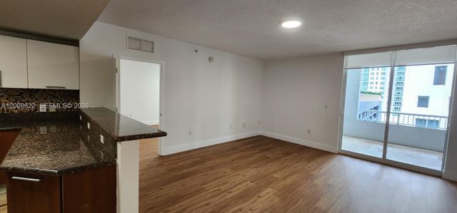 170 SE 14th St 1408, Miami, FL 33131