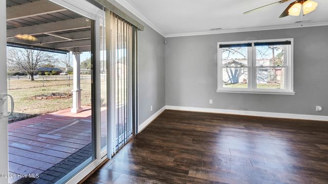 304 Wharton Street, Washington, NC 27889