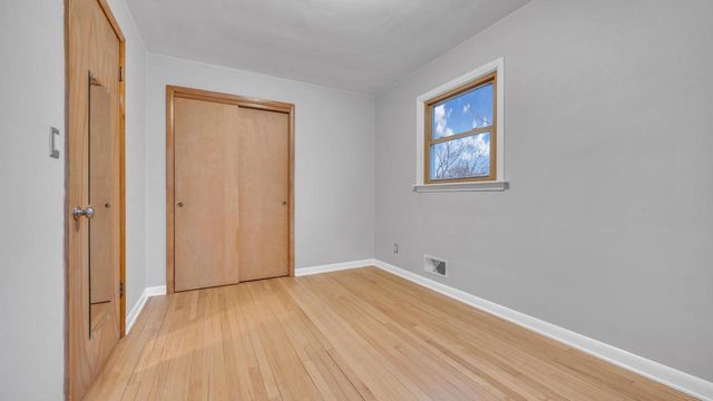 561 E 9th STREET, Fond Du Lac, WI 54935