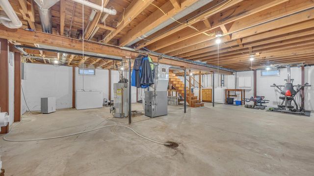 561 E 9th STREET, Fond Du Lac, WI 54935