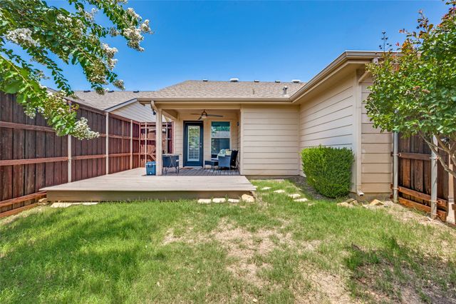 8920 Stewart Street, Cross Roads, TX 76227