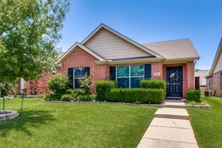 8920 Stewart Street, Cross Roads, TX 76227