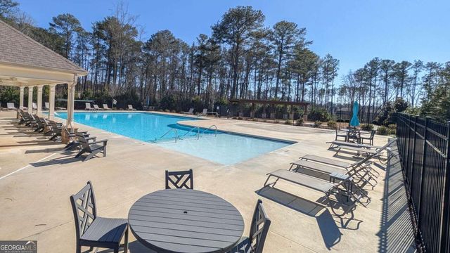 702 Lanarck Way, Peachtree City, GA 30269