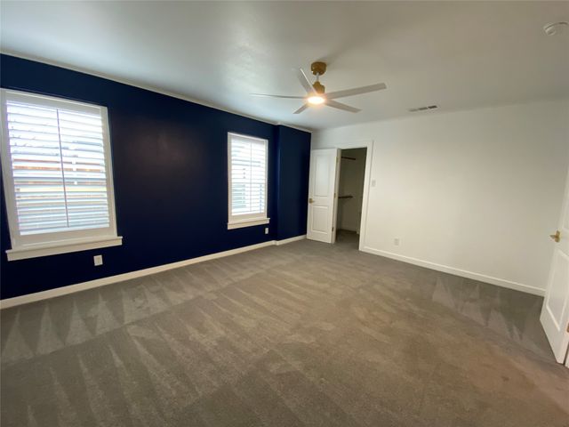 1223 E Waco Avenue, Dallas, TX 75216