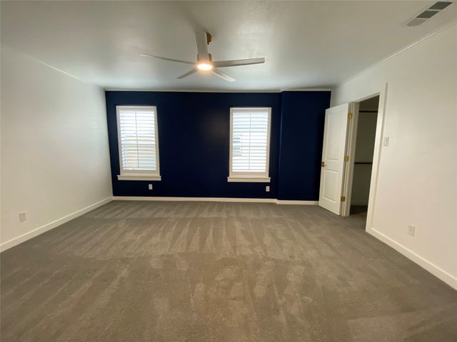 1223 E Waco Avenue, Dallas, TX 75216