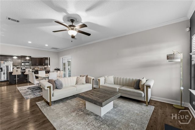 208 Maggie Lane, Allenhurst, GA 31301