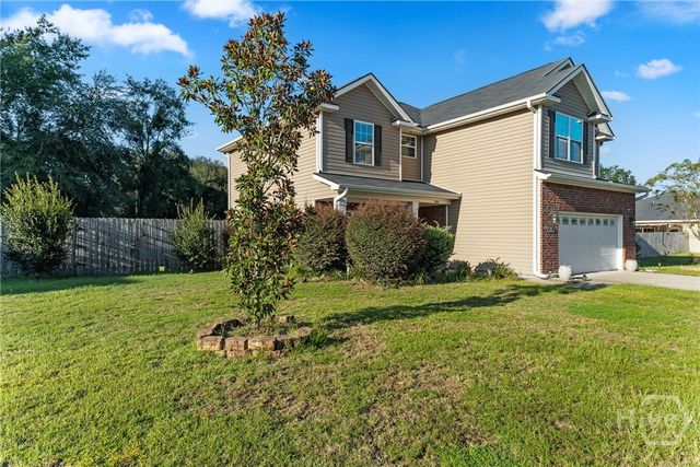 208 Maggie Lane, Allenhurst, GA 31301