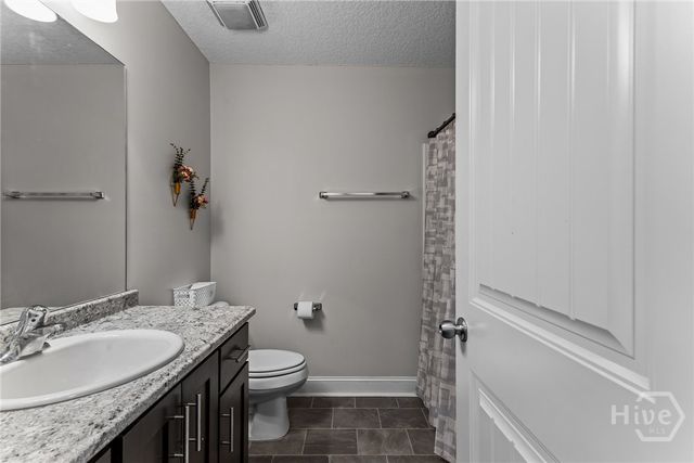 208 Maggie Lane, Allenhurst, GA 31301