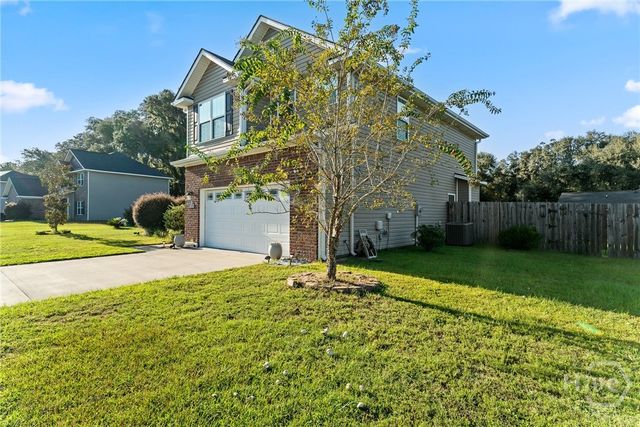 208 Maggie Lane, Allenhurst, GA 31301